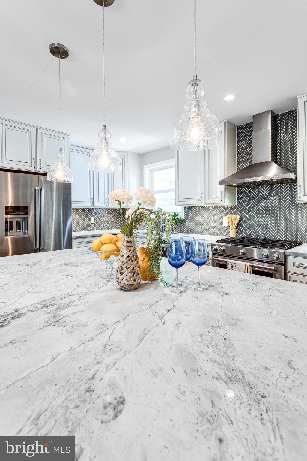 7006 Barnack Drive Springfield, VA 22152 - Photo 8 of 66