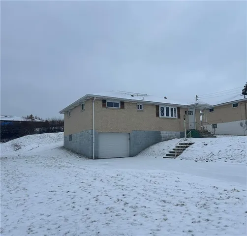 $2,200 | 214 Barbara Drive, McKees Rocks, PA 15136