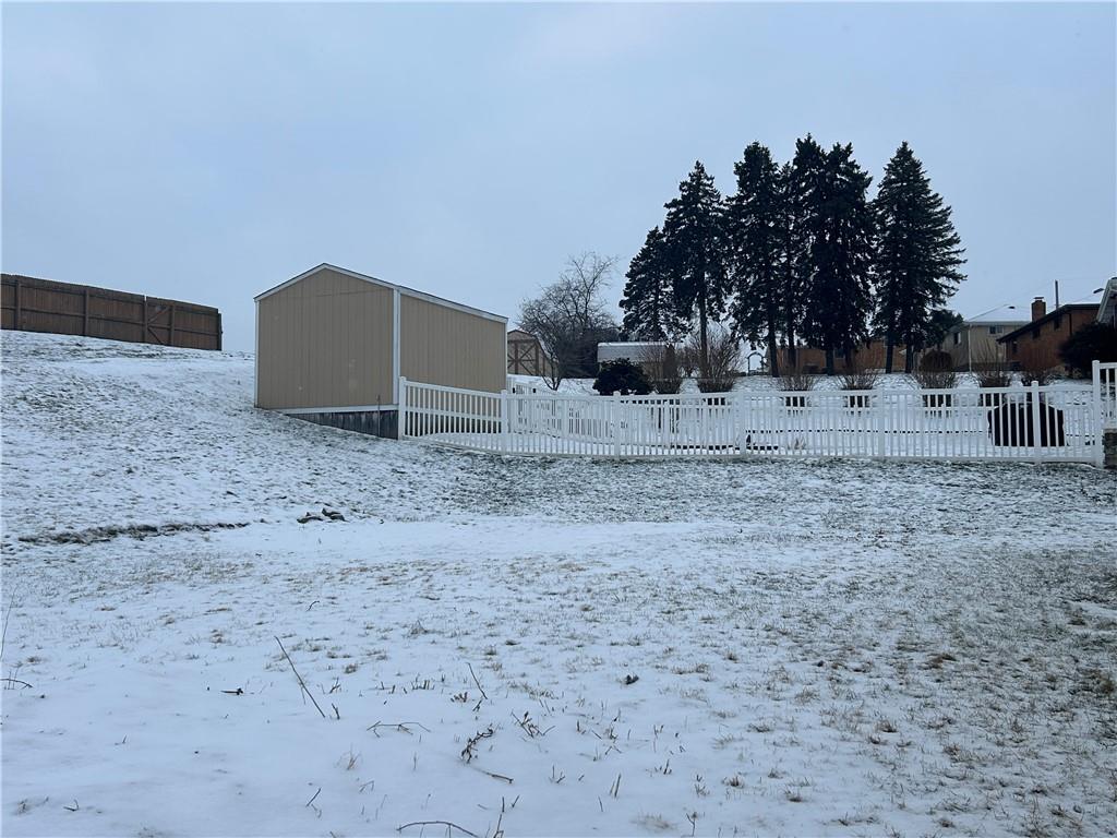 214 Barbara Drive McKees Rocks, PA 15136 - Photo 10 of 14