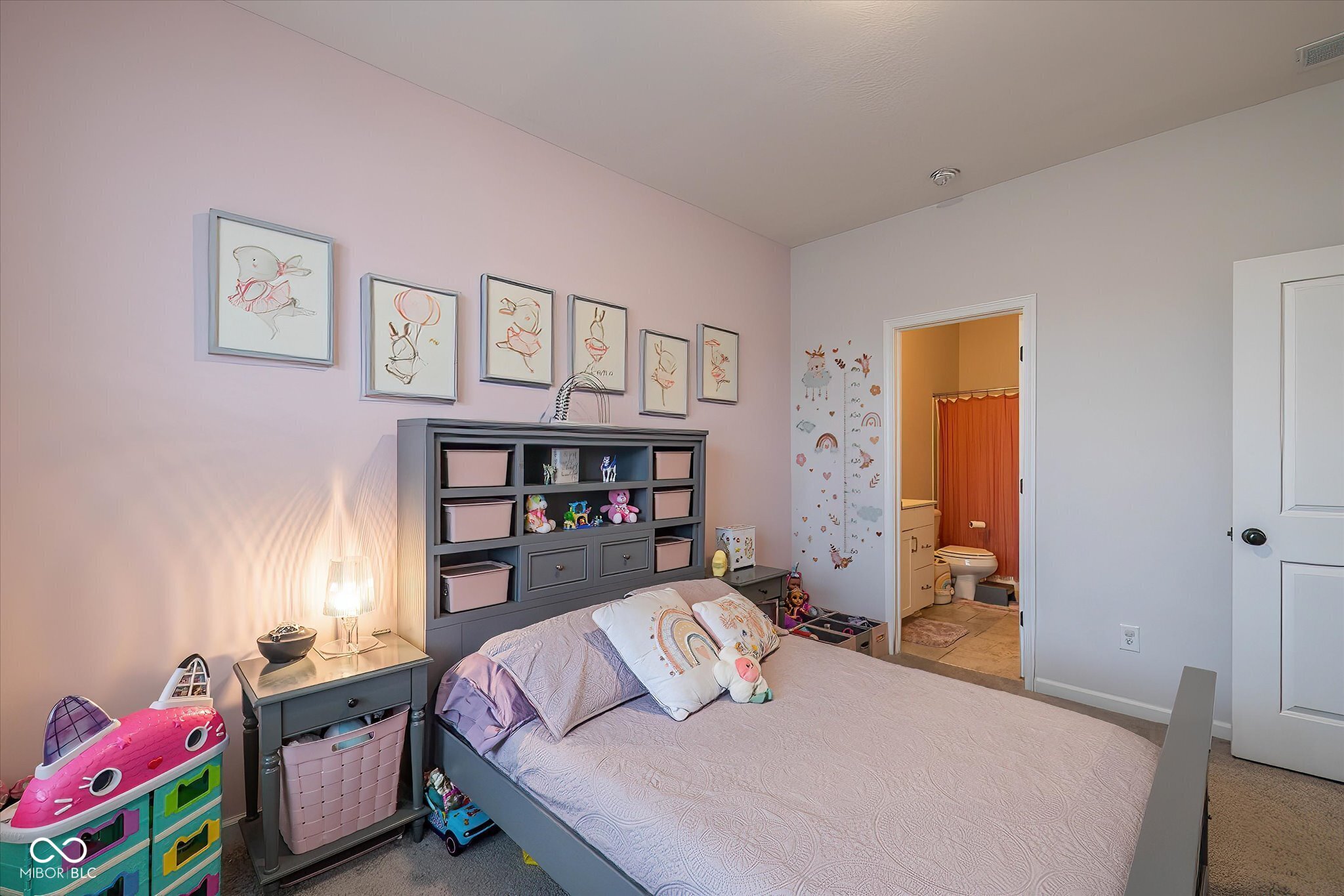 825 Stone Trace Court Avon, IN 46123 - Photo 12 of 25