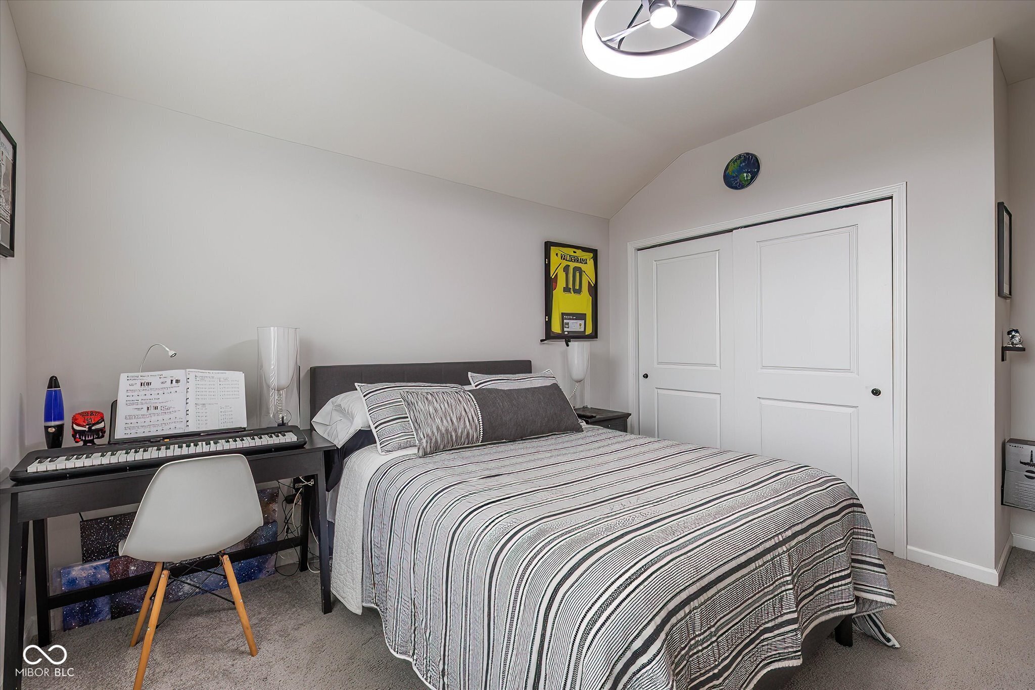 825 Stone Trace Court Avon, IN 46123 - Photo 17 of 25