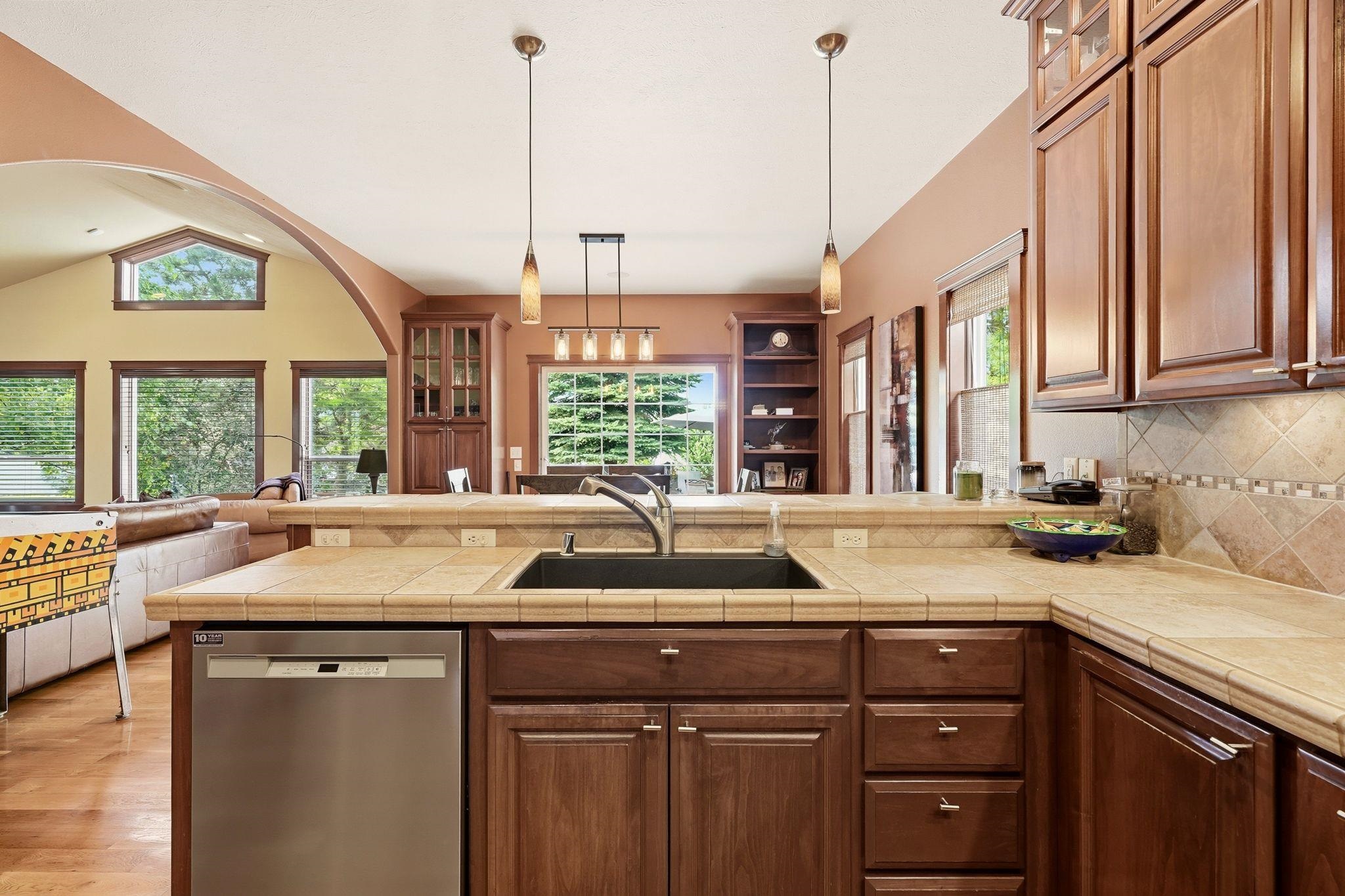 3016 West Westover Lane Spokane, WA 99208 - Photo 17 of 48