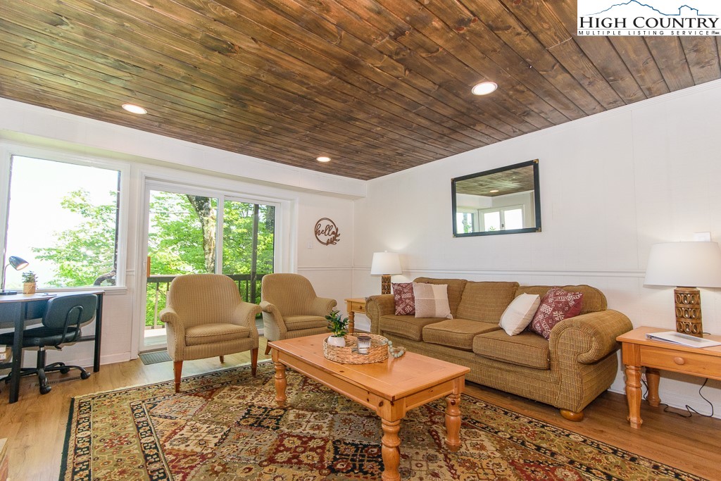 220 Northridge Road, Unit 25 Beech Mountain, NC 28604 - Photo 7 of 33