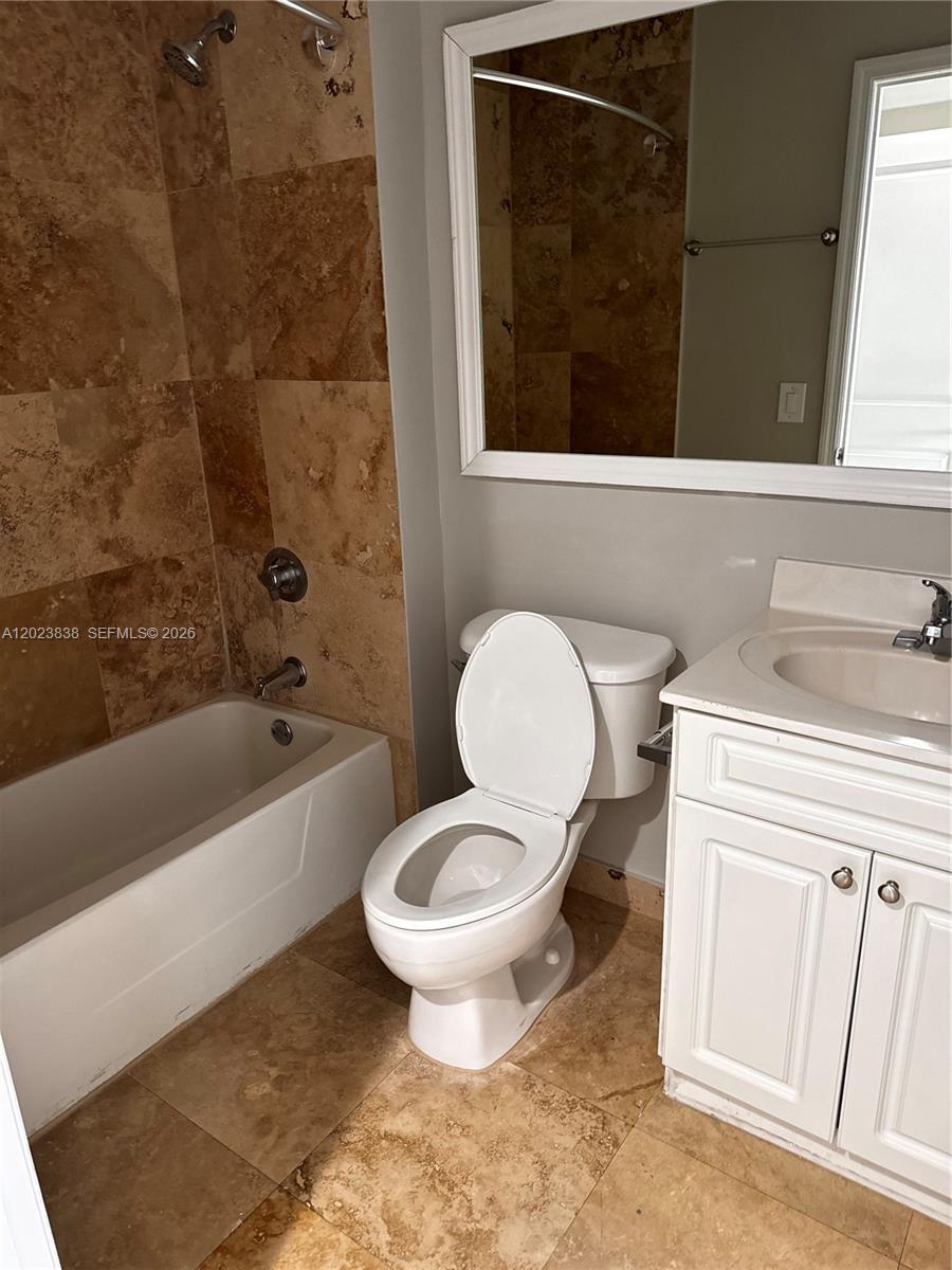 1750 Northwest 107th Avenue, Unit R707 Sweetwater, FL 33172 - Photo 10 of 10