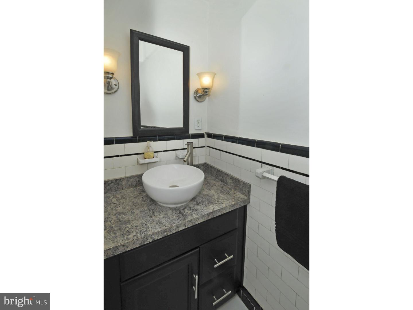 623 Arbor Road Cheltenham, PA 19012 - Photo 18 of 25 Bathroom