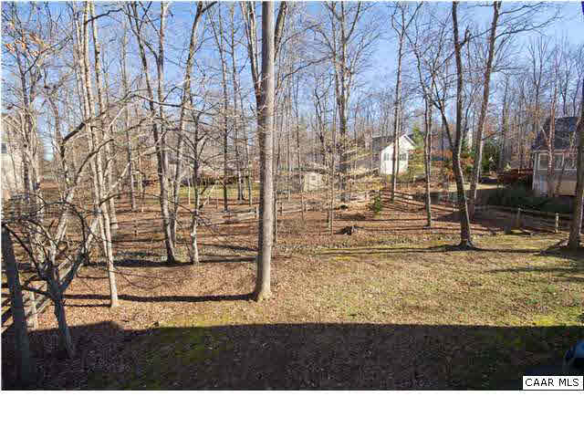 37 Colonial Road Palmyra, VA 22963 - Photo 2 of 22