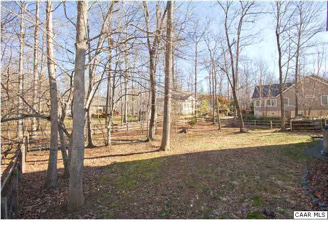 37 Colonial Road Palmyra, VA 22963 - Photo 22 of 22 a view of outdoor space with garden