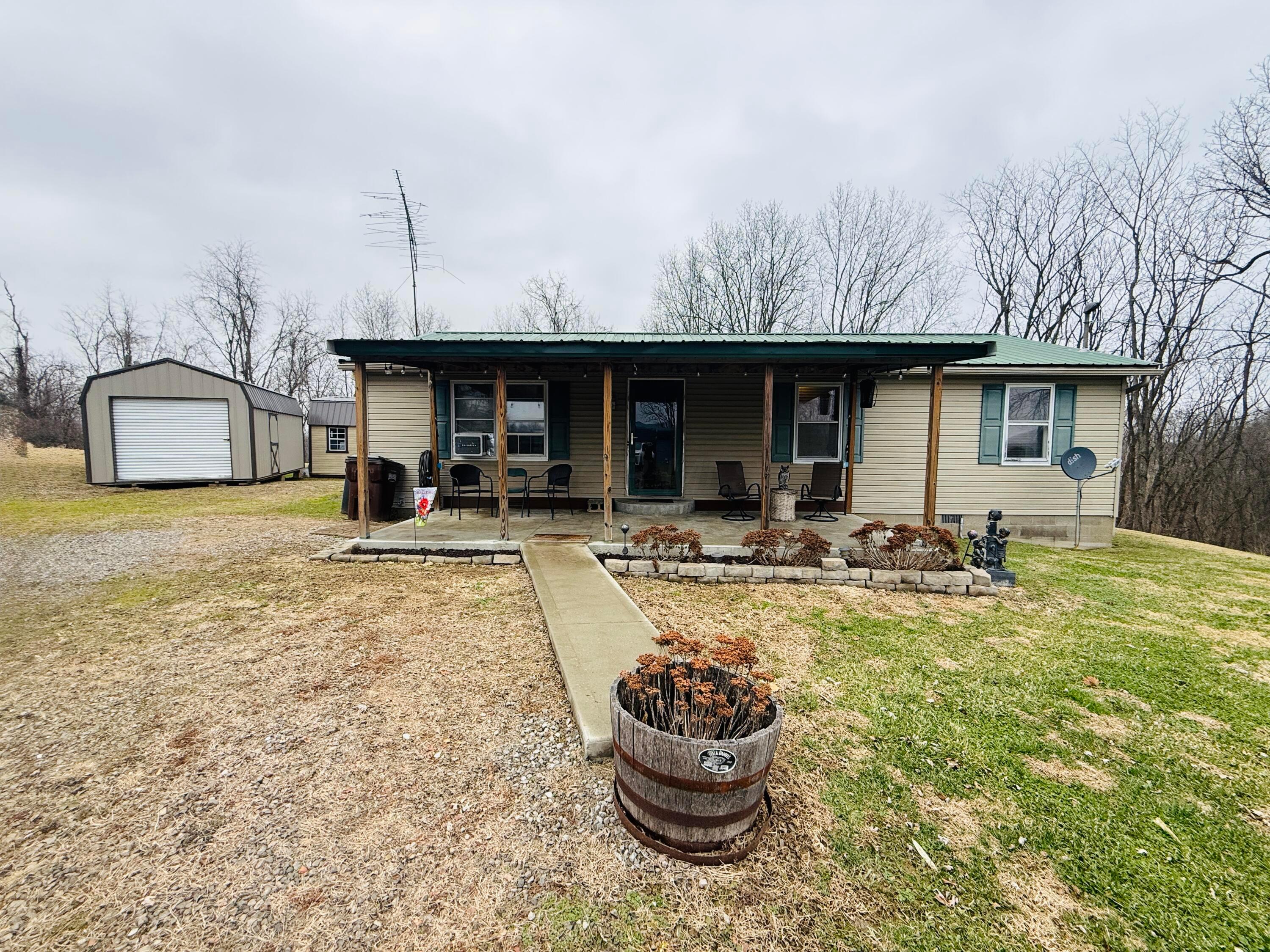 2810 Swart Road Albany, OH 45710 - Photo 1 of 19 IMG_2997