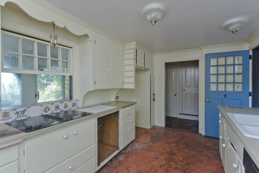 468 Old Montague Road Amherst, MA 01002 - Photo 17 of 41