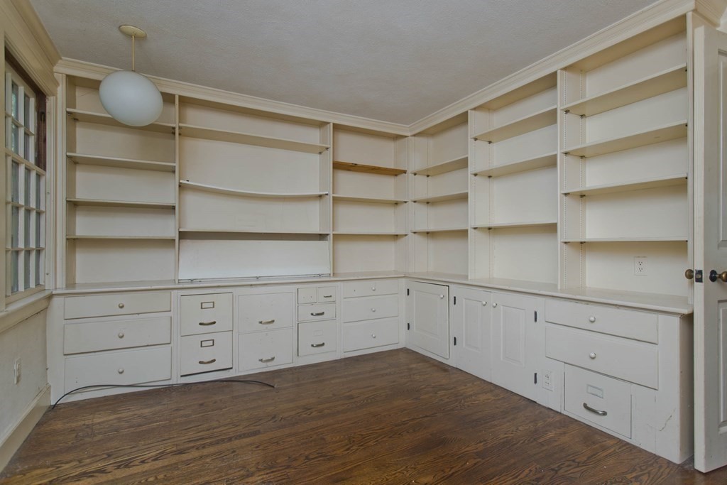 468 Old Montague Road Amherst, MA 01002 - Photo 23 of 41