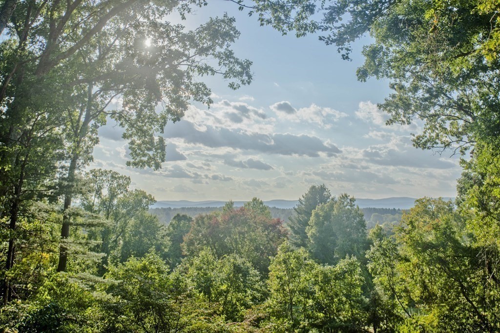 468 Old Montague Road Amherst, MA 01002 - Photo 3 of 41