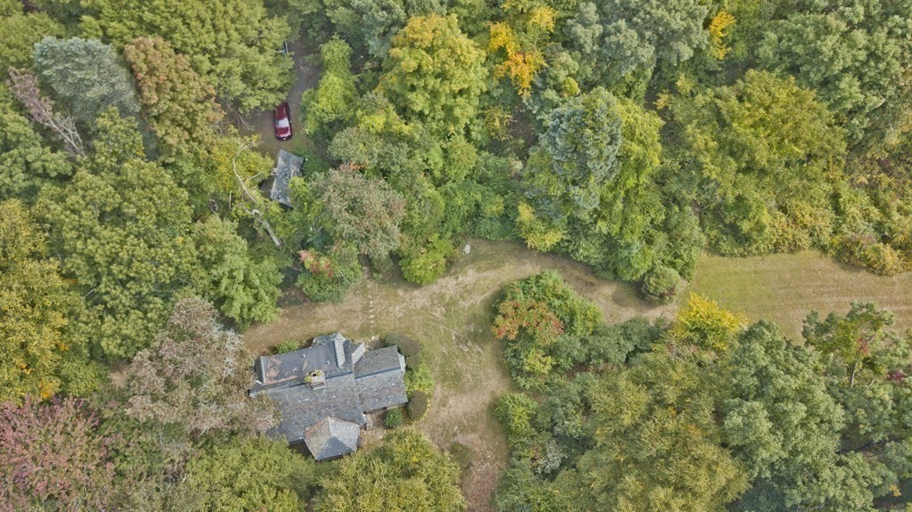 468 Old Montague Road Amherst, MA 01002 - Photo 4 of 41