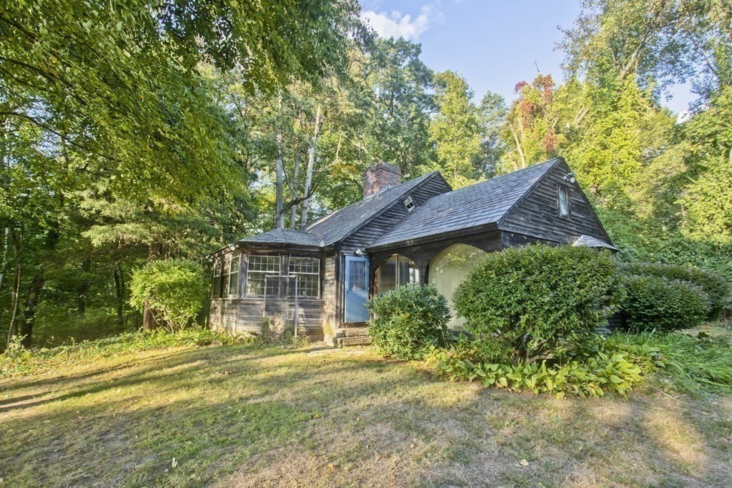 468 Old Montague Road Amherst, MA 01002 - Photo 7 of 41