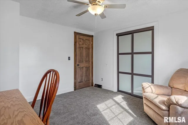 $219,900 | 1224 Commanche Road, Auburn, IL 62615