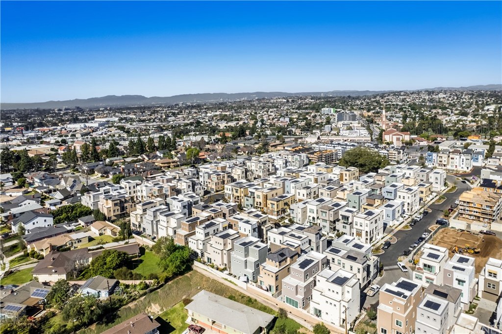 575 Daniel Freeman Circle Inglewood, CA 90301 - Photo 39 of 42 an aerial view of a