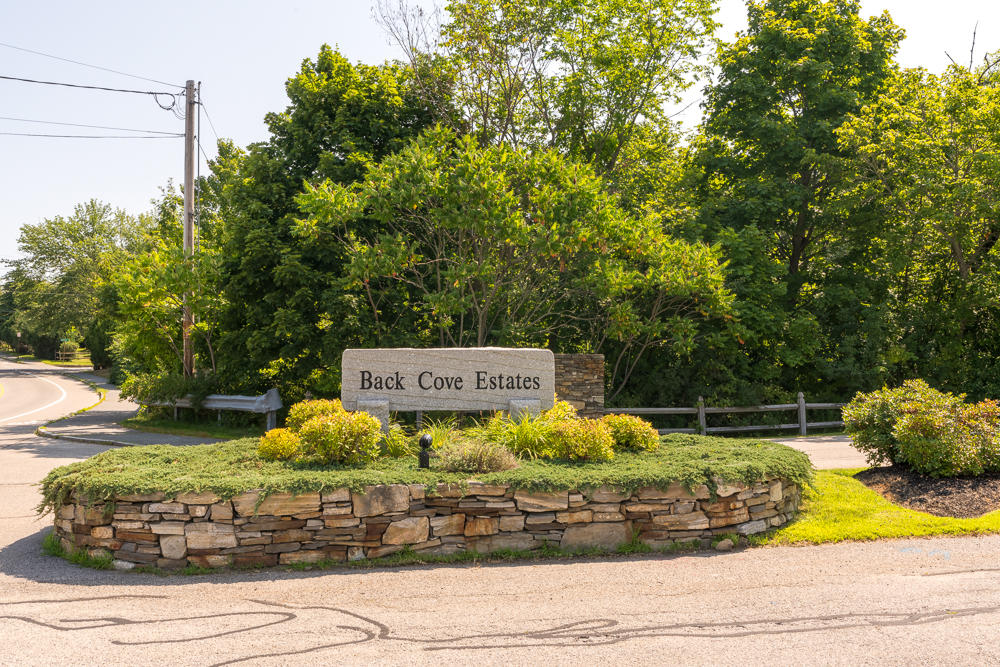 2 Back Cove Estates Road, Unit 2 Portland, ME 04103 - Photo 24 of 30 2backcove-22