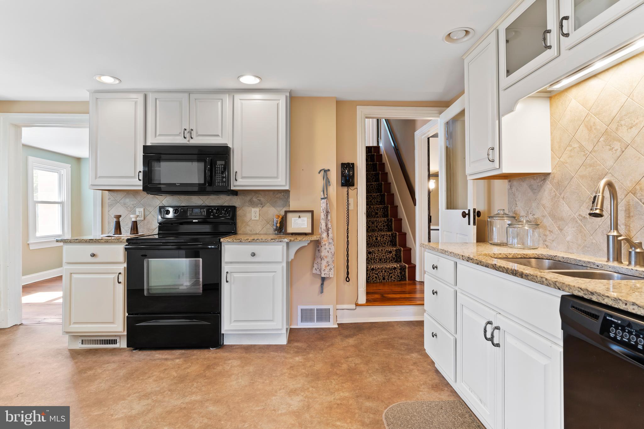 307 West Front Street Lewisberry, PA 17339 - Photo 18 of 44 Gallery Image 18