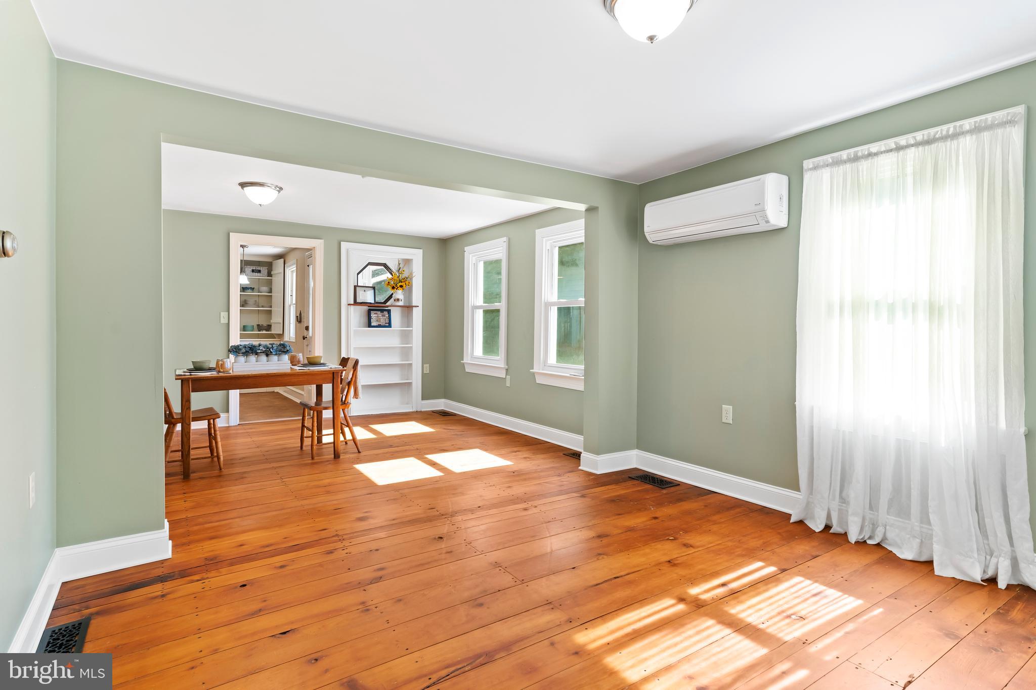 307 West Front Street Lewisberry, PA 17339 - Photo 10 of 44 Gallery Image 10