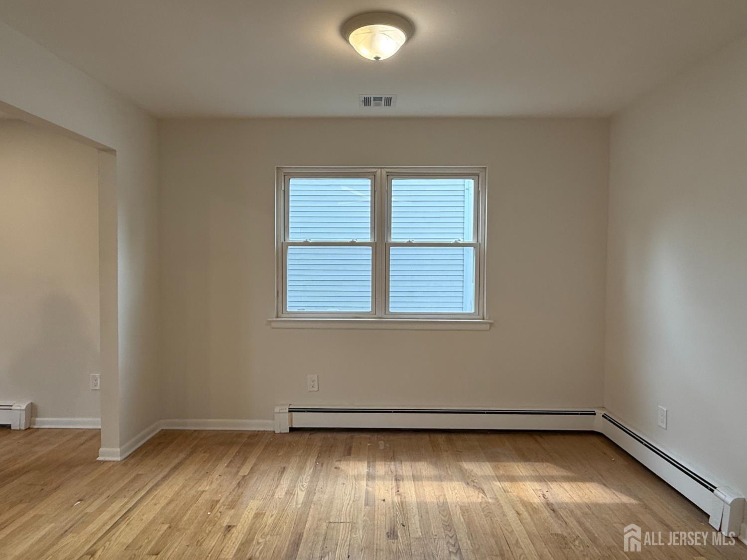 754 Walnut Street Dunellen, NJ 08812 - Photo 8 of 38 Gallery Image 8