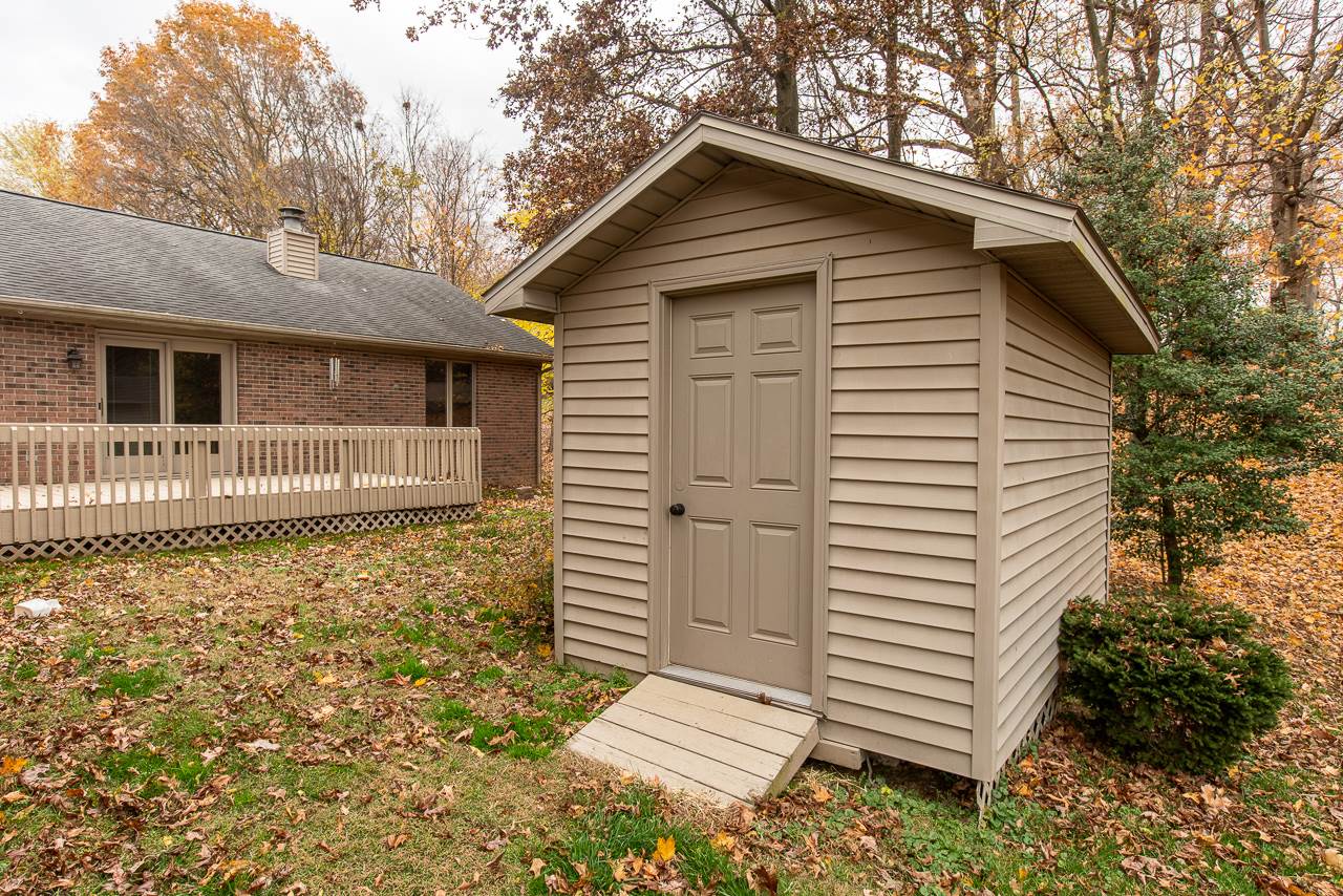 5666 Spring Corner Road Newburgh, IN 47630 - Photo 4 of 21