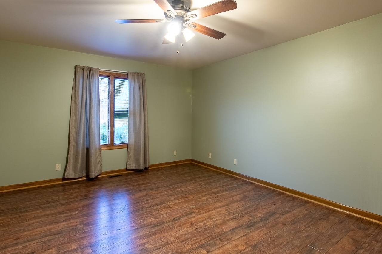 5666 Spring Corner Road Newburgh, IN 47630 - Photo 10 of 21