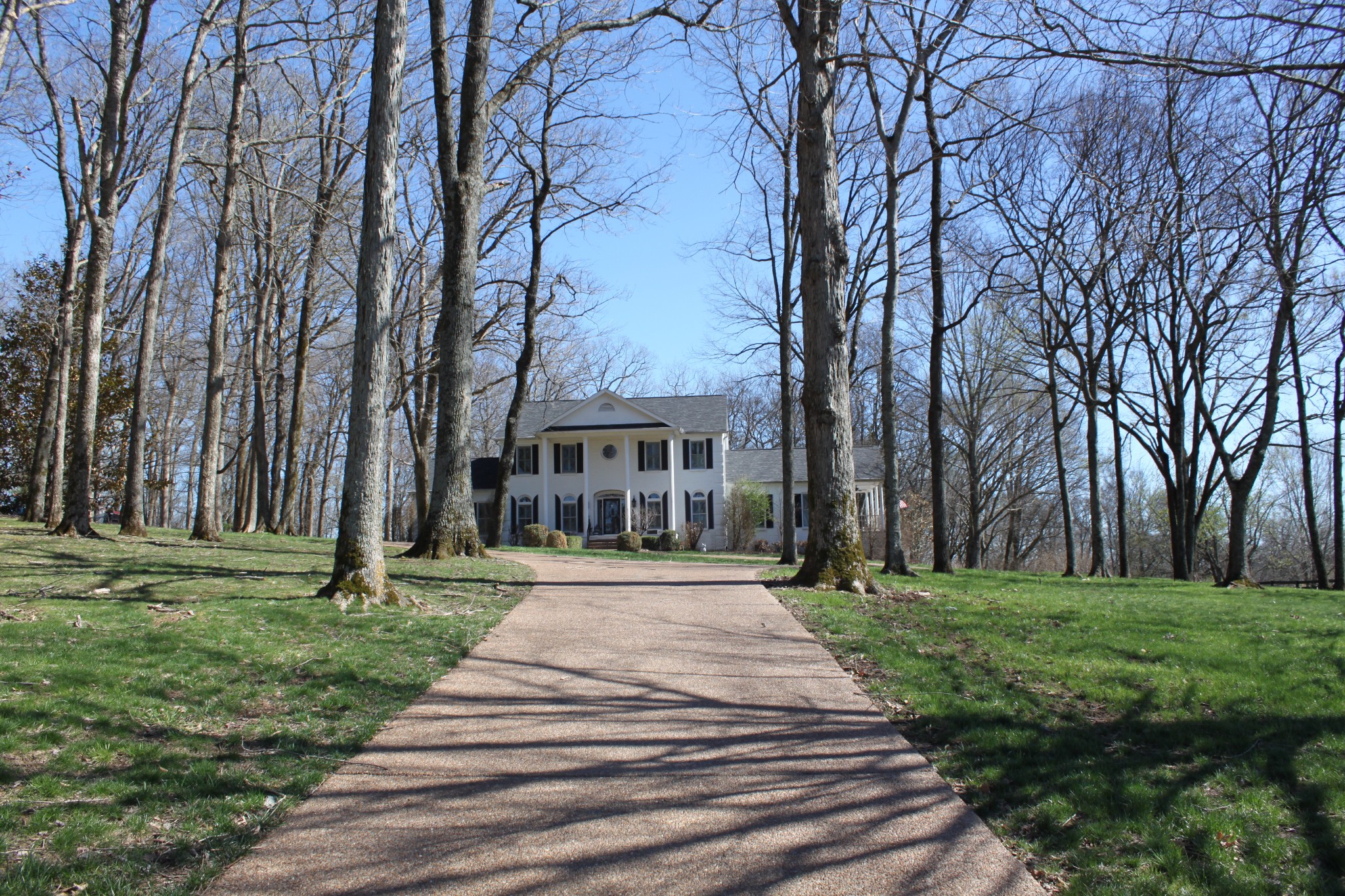 4264 Warren Road Franklin, TN 37067 - Photo 41 of 49 a front view of a house with a yard