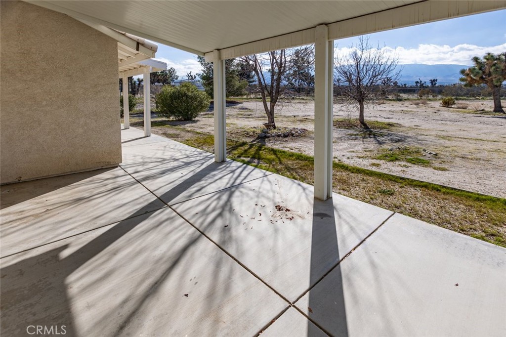12384 Redwood Road Pinon Hills, CA 92372 - Photo 25 of 35 a view of a balcony