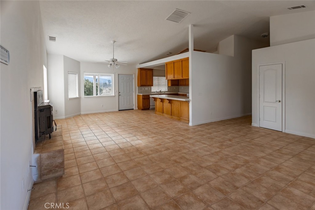 12384 Redwood Road Pinon Hills, CA 92372 - Photo 9 of 35 a view of kitchen and window