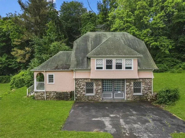 $14,000,000 | Undisclosed Address, Highland Mills, NY 10930