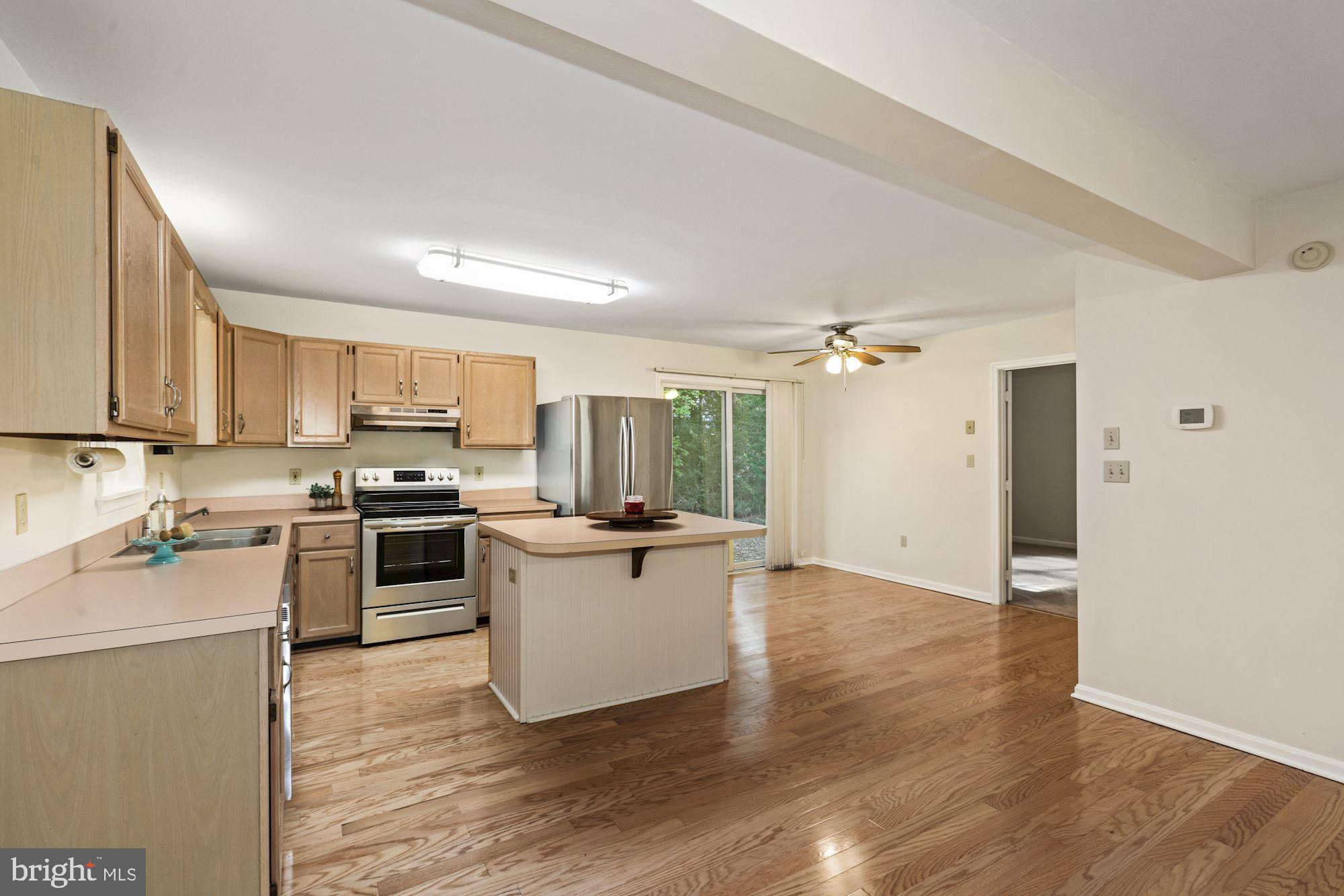 9 Port Royal Road Ocean View, DE 19970 - Photo 9 of 29 Lovely Kitchen with Stainless Appliances