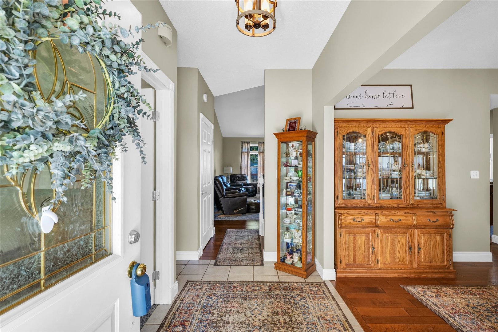 308 Neipswah Court Rantoul, IL 61866 - Photo 4 of 44 Gallery Image 4