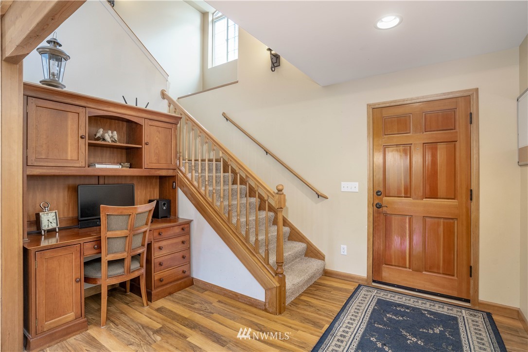 413 State Street Sumner, WA 98390 - Photo 3 of 25