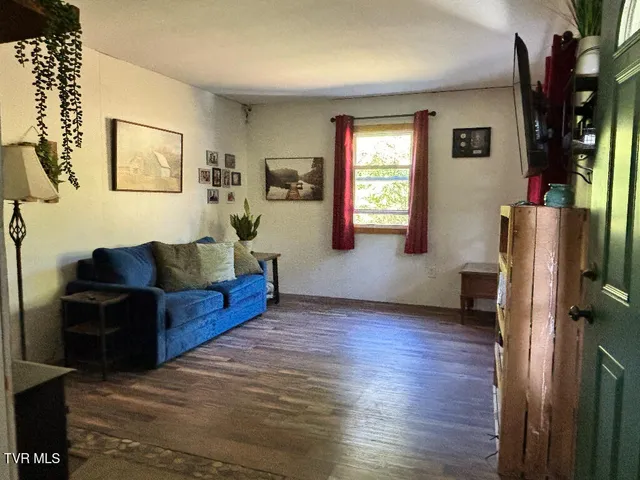 $249,997 | 2402 Hickory Hill Road, Blackwater, VA 24221