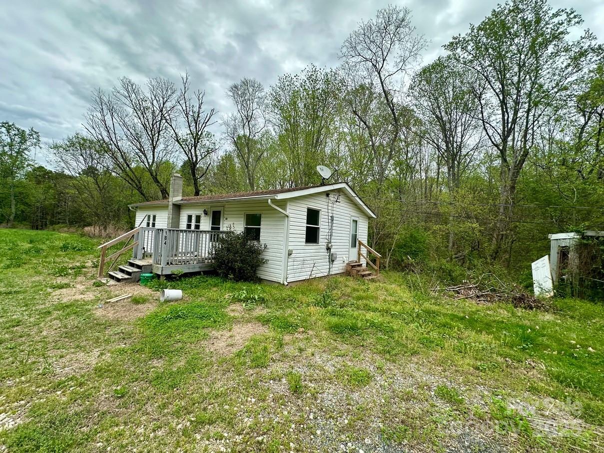 181 Canipe Road Dallas, NC 28034 - Photo 13 of 45 Gallery Image 13