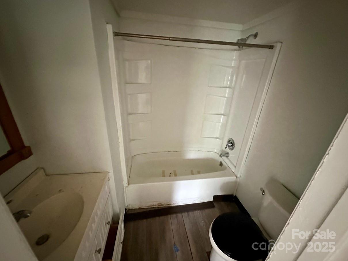181 Canipe Road Dallas, NC 28034 - Photo 19 of 45 Gallery Image 19