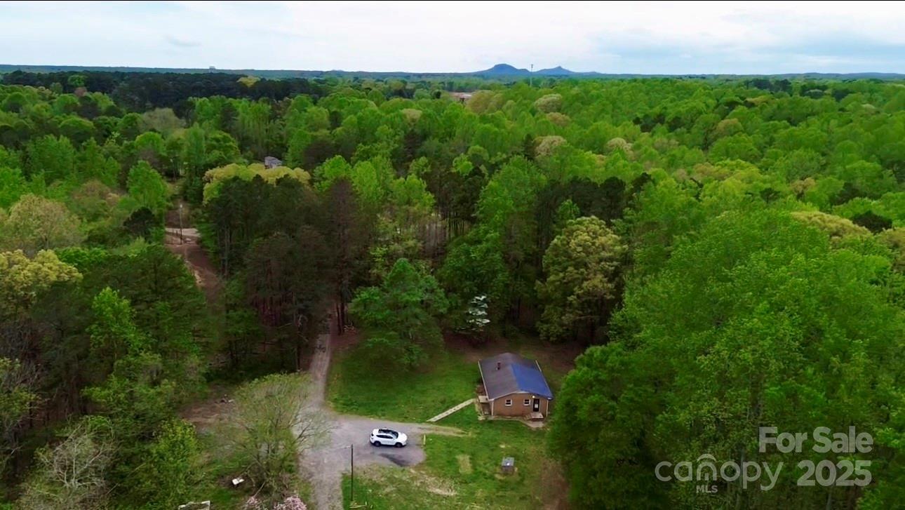 181 Canipe Road Dallas, NC 28034 - Photo 36 of 45 Gallery Image 36