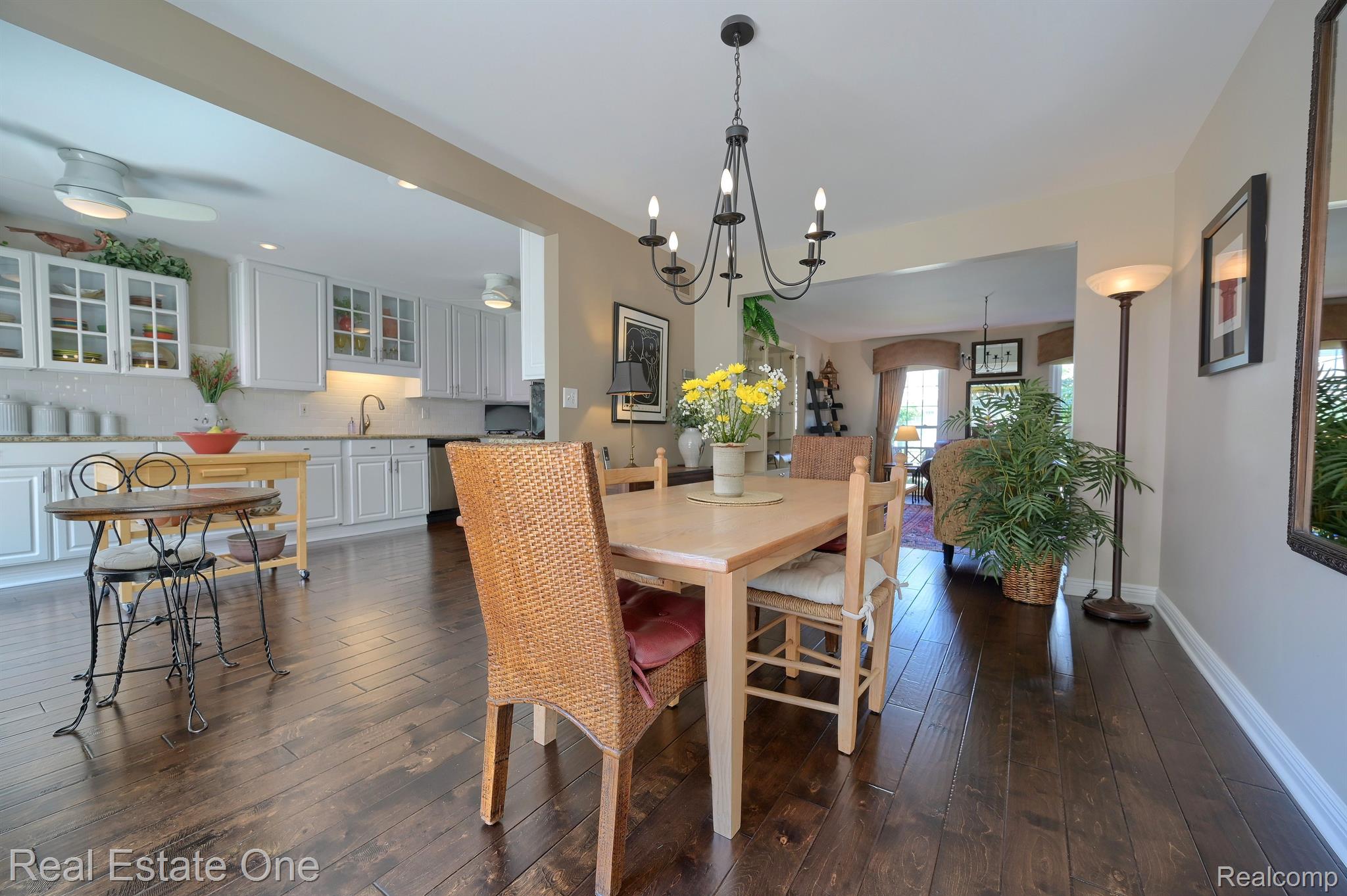 1305 Wagon Wheel Lane, Unit 81 Rochester, MI 48306 - Photo 10 of 46 Gallery Image 10