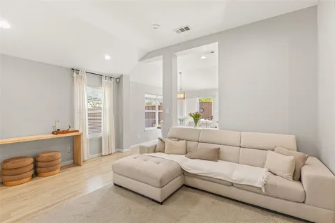 $375,000 | 9101 Norwich Drive, McKinney, TX 75071