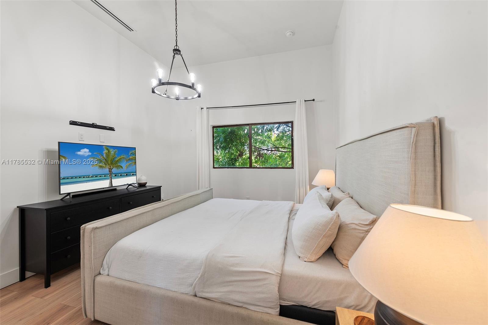 270 Atlantic Isle Sunny Isles Beach, FL 33160 - Photo 57 of 95