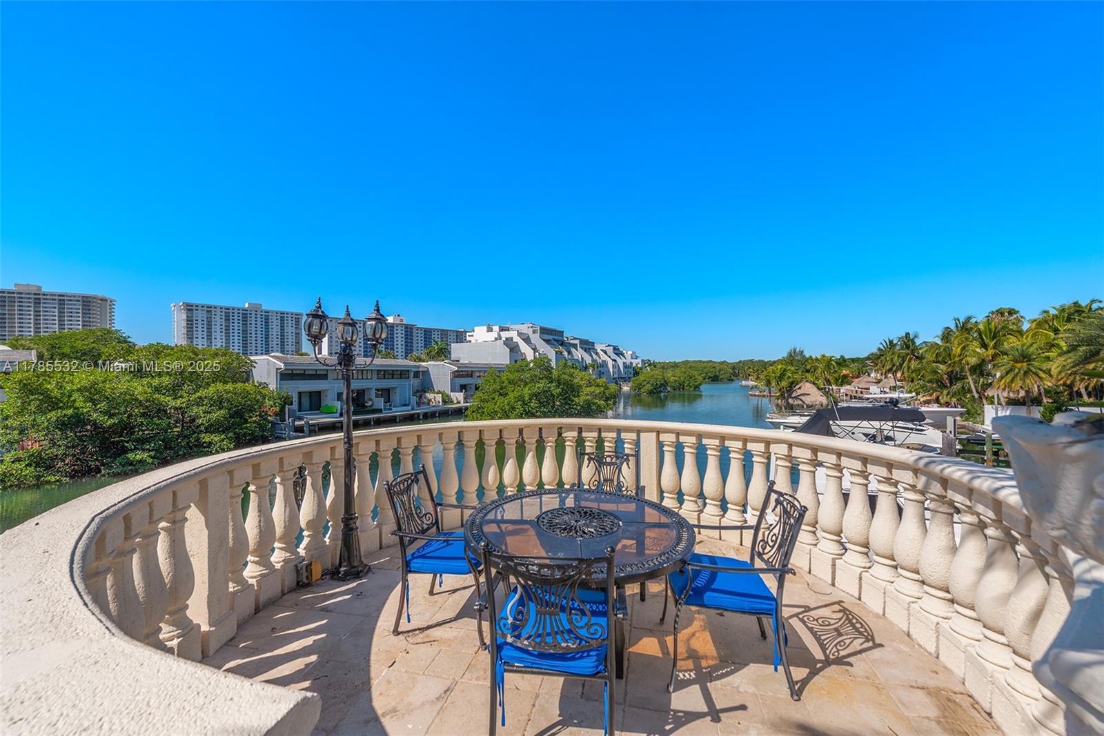 270 Atlantic Isle Sunny Isles Beach, FL 33160 - Photo 72 of 95