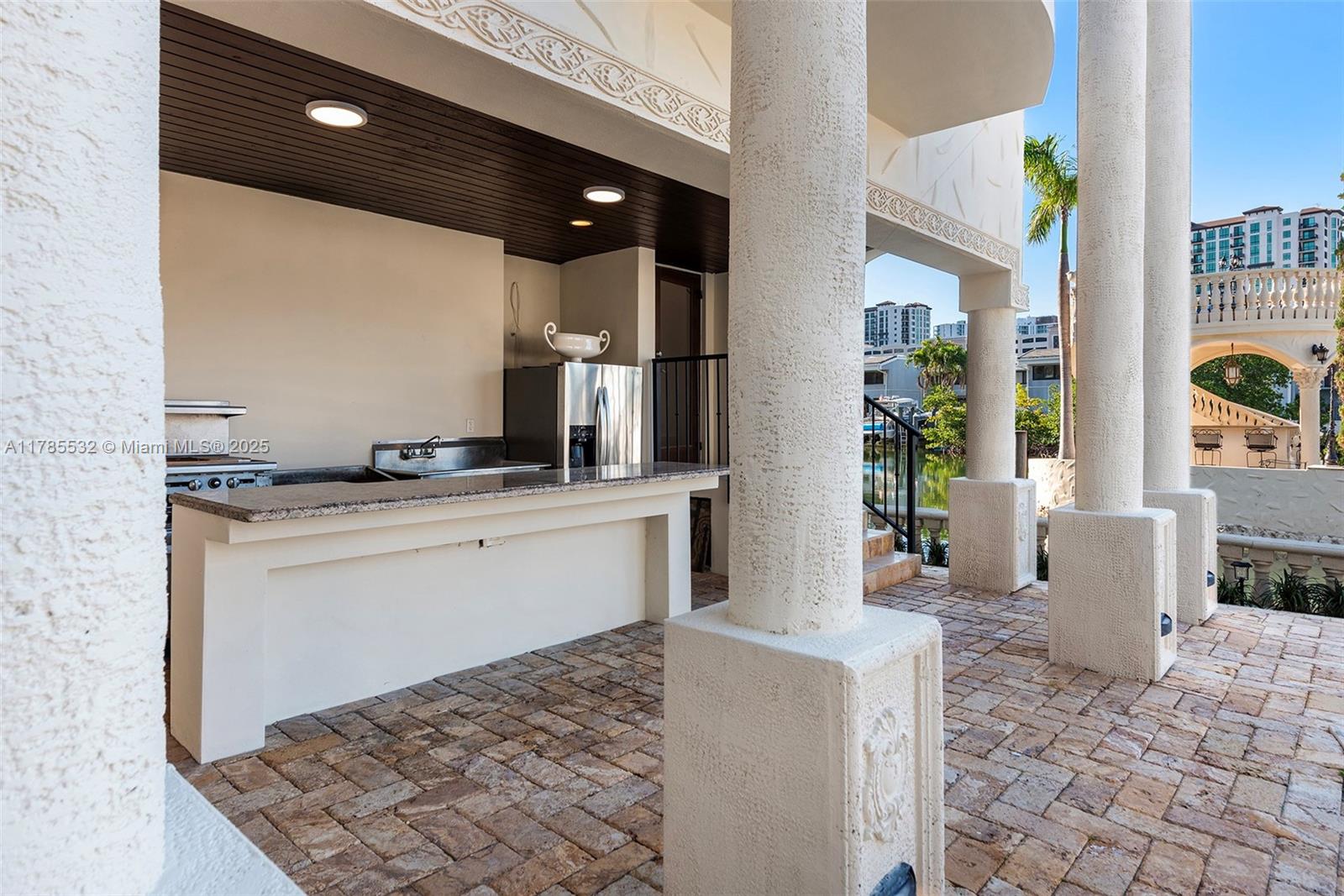 270 Atlantic Isle Sunny Isles Beach, FL 33160 - Photo 79 of 95