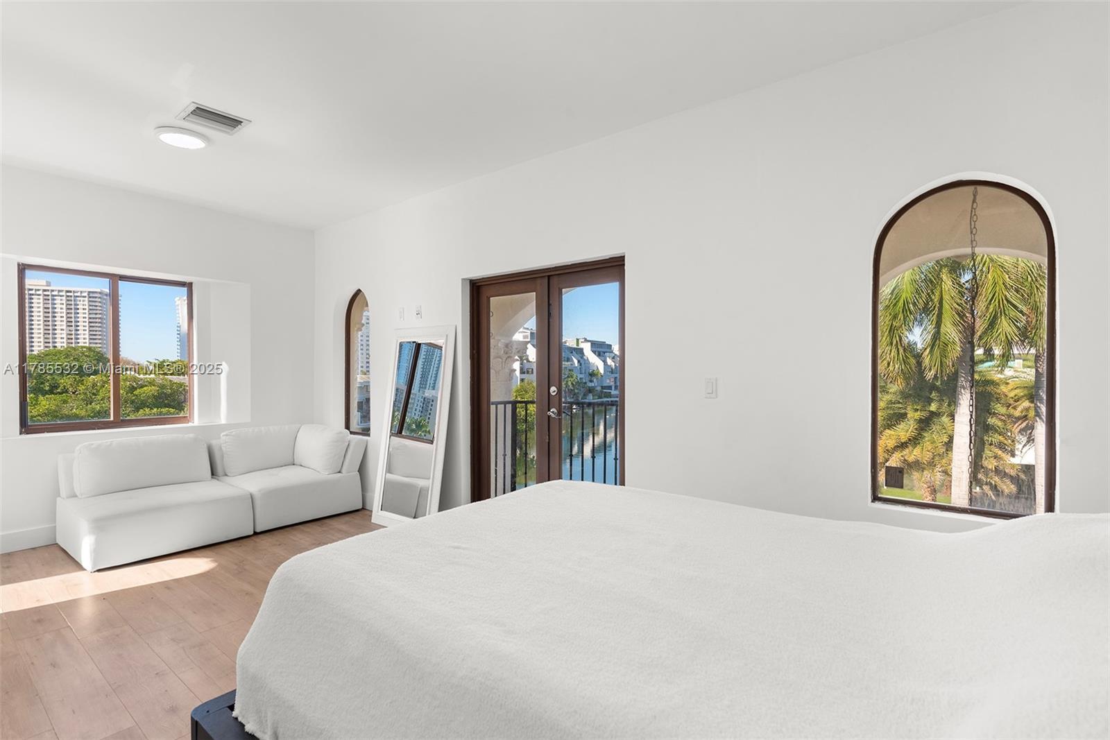 270 Atlantic Isle Sunny Isles Beach, FL 33160 - Photo 82 of 95