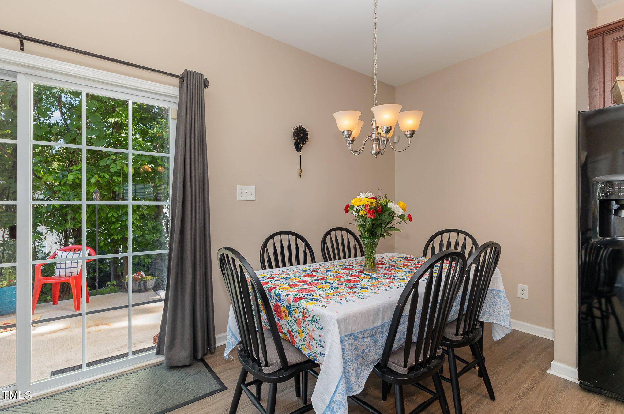 3960 Volkswalk Place Raleigh, NC 27610 - Photo 9 of 27 Eat-in Kitchen