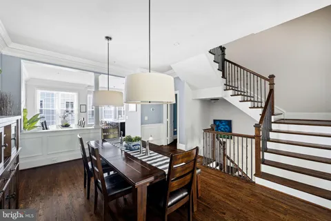 $1,560,000 | 714 Day Lane, Alexandria, VA 22314