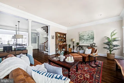 $1,560,000 | 714 Day Lane, Alexandria, VA 22314