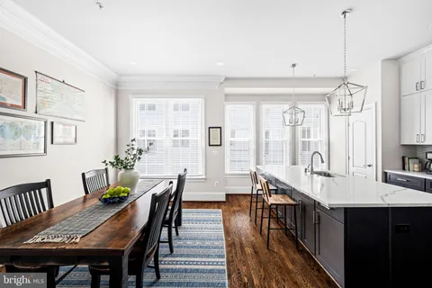 $1,560,000 | 714 Day Lane, Alexandria, VA 22314