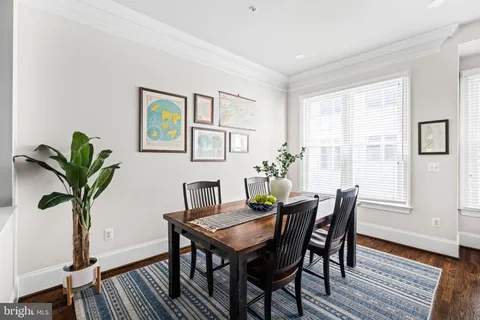 $1,560,000 | 714 Day Lane, Alexandria, VA 22314
