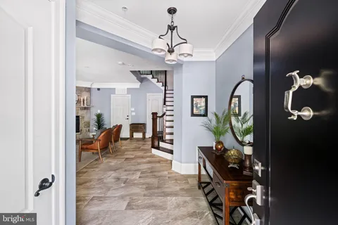 $1,560,000 | 714 Day Lane, Alexandria, VA 22314