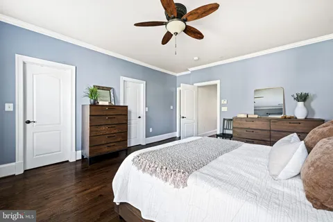 $1,560,000 | 714 Day Lane, Alexandria, VA 22314