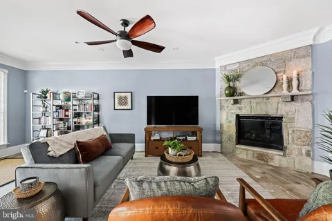 $1,560,000 | 714 Day Lane, Alexandria, VA 22314